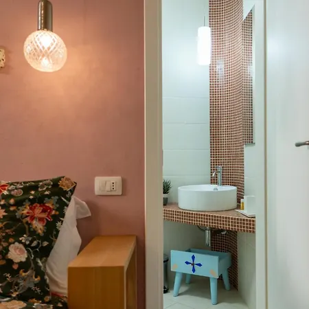 Apartment Guesthost - I Limuni Di Mirabella Flat In Ortigia Syrakus