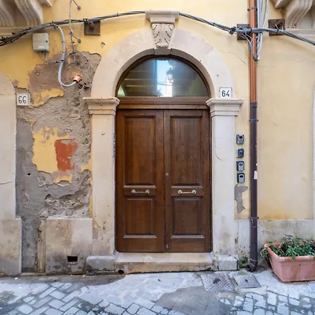 Guesthost - I Limuni Di Mirabella Flat In Ortigia Syrakus